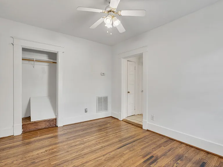 605 Park Cir #B — Photo 17