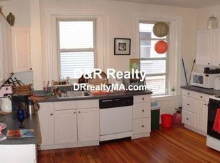 111 Central St #2L, Somerville, MA 02143