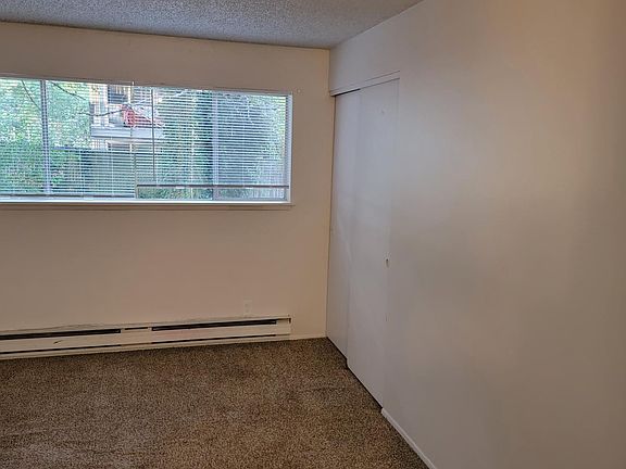 5th image of 4407 76th Ave W APT 1