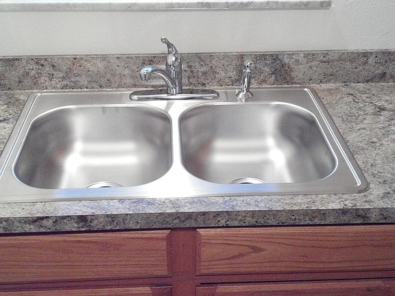 4th image of 419 S Enterprise St APT C