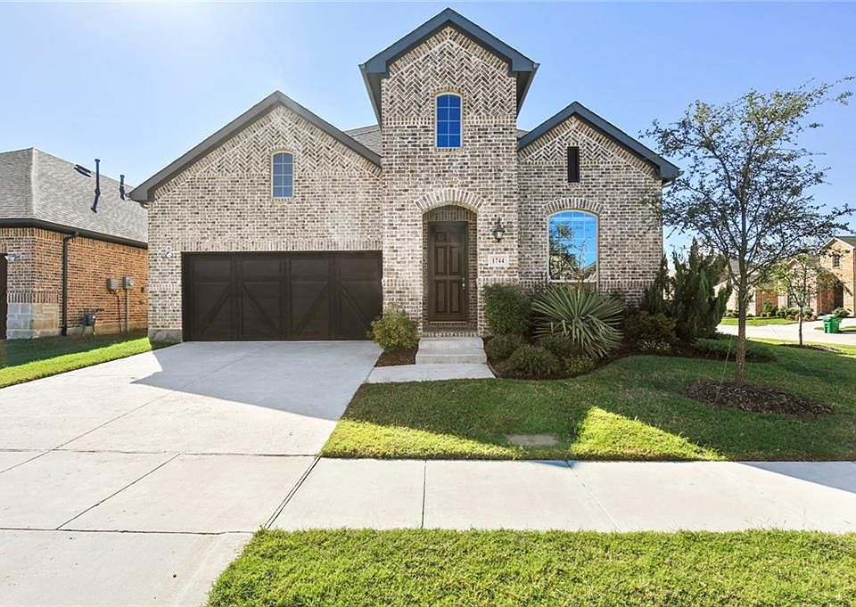 1st image of 1744 Eagle Crest Dr