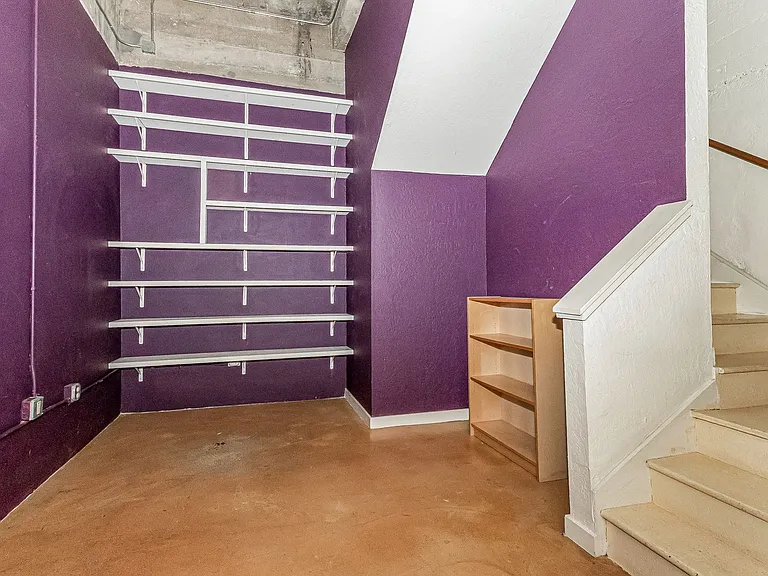 3240 Peralta St #10 — Photo 5