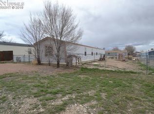 109 E Birch Hills Dr, Pueblo, CO 81007
