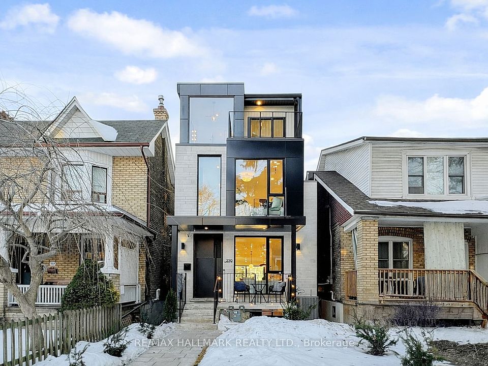 1st image of 290 Waverley Rd