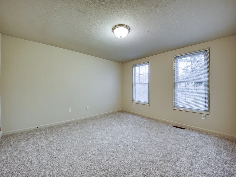 423 Marshall Heights Dr — Photo 28