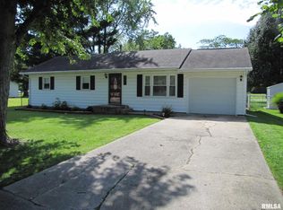 701 Tulsa Ave, Salem, IL 62881