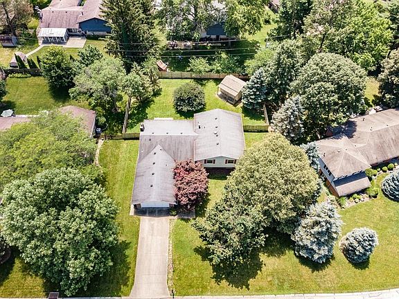 4th image of 926 Thorndale Dr