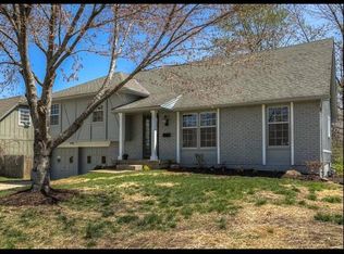 13017 Sycamore Ave, Grandview, MO 64030