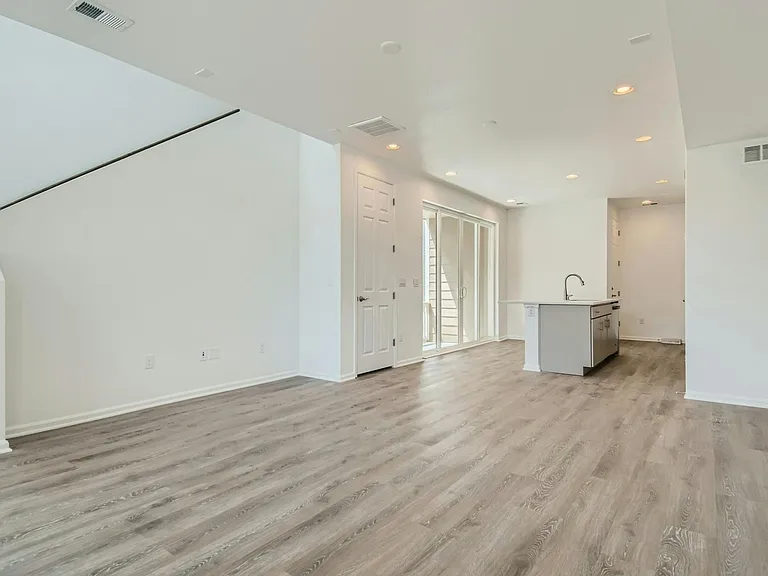 9671 Truckee St — Photo 5
