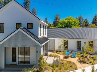 15 NW Saint Helens Pl #1 & 2, Bend, OR 97703