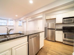 825 W Cuyler Ave, Chicago, IL 60613