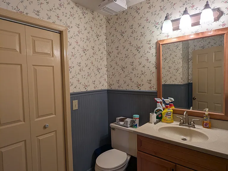 316 Southwinds Dr — Photo 10