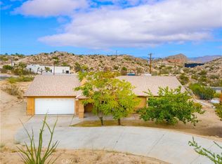 5729 Buena Suerte Rd, Yucca Valley, CA 92284