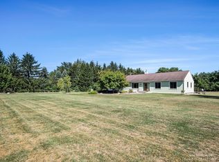 3137 Farm Ln, Ann Arbor, MI 48103