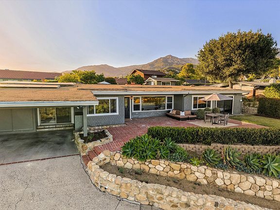3rd image of 2669 Montrose Pl