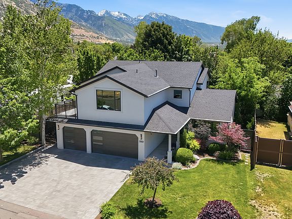2nd image of 2320 E Caprice Ct S