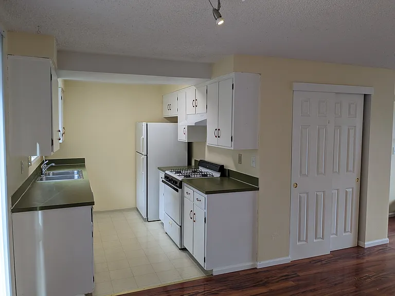 3310 Olive St #3310 — Photo 6