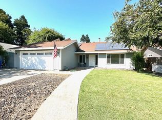 9972 Falcon Meadow Dr, Elk Grove, CA 95624
