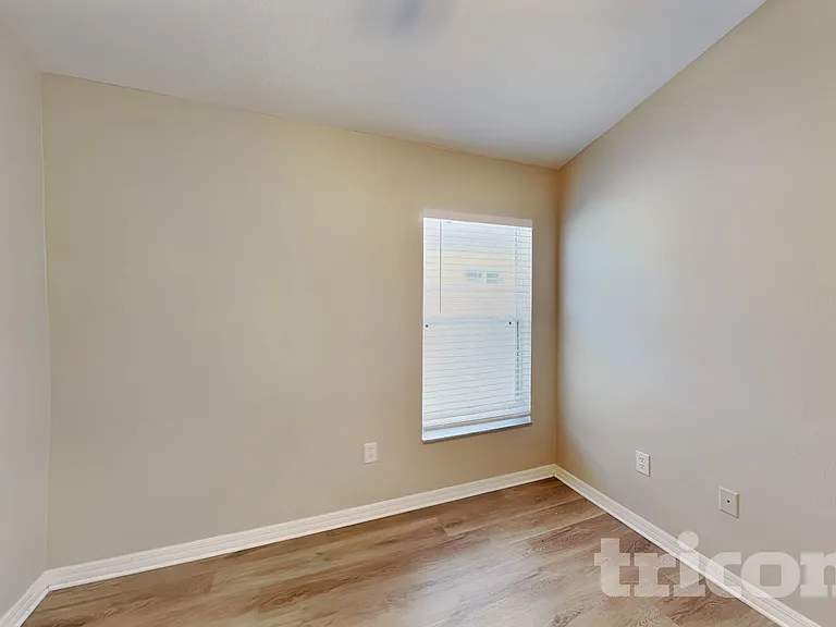 3921 Langdrum Dr — Photo 12