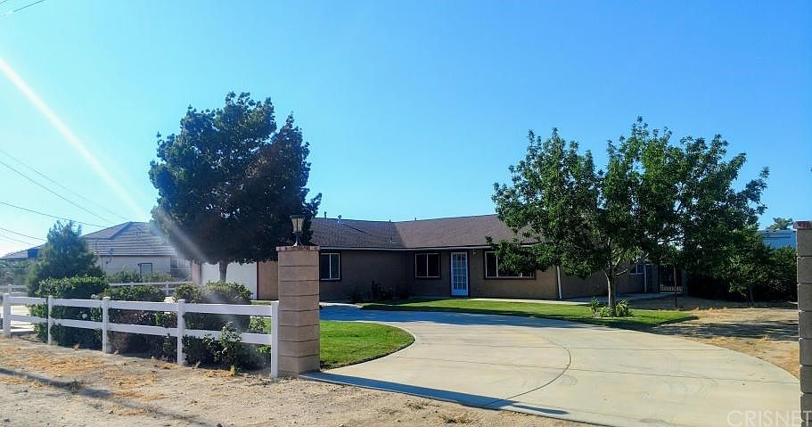 1st image of 10533 E Avenue S