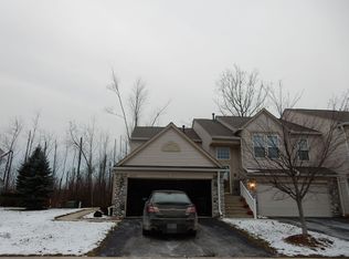 26768 Kirkway Cir, Woodhaven, MI 48183