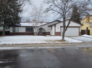 2015 S Newark Way, Aurora, CO 80014