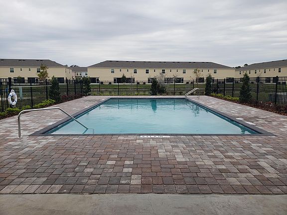 4th image of 4724 Coral Castle Dr