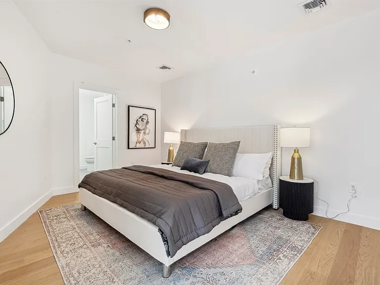 256 Dorchester St #504 — Photo 14