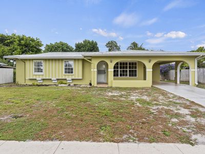 821 SE Solaz Avenue, Port Saint Lucie, FL, 34983