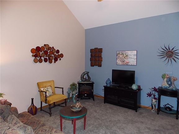 4th image of 2205 N 83rd Pl