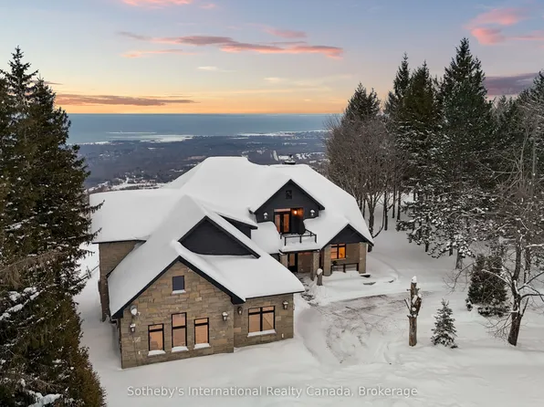 107 Maple Ln, The Blue Mountains, ON N0H 2E0