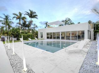 1565 NE Cleveland Rd, Miami Beach, FL 33141