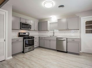 908 W 2nd St, Mc Gregor, TX 76657