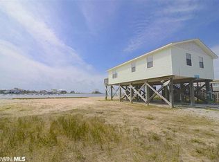 2411 Choctaw Rd, Gulf Shores, AL 36542