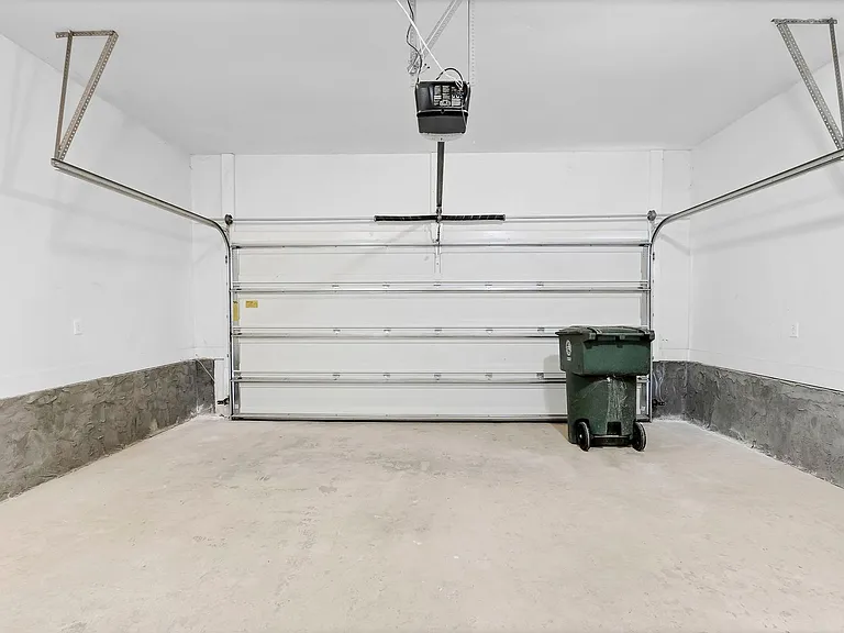 8352 Preakness Ct — Photo 19