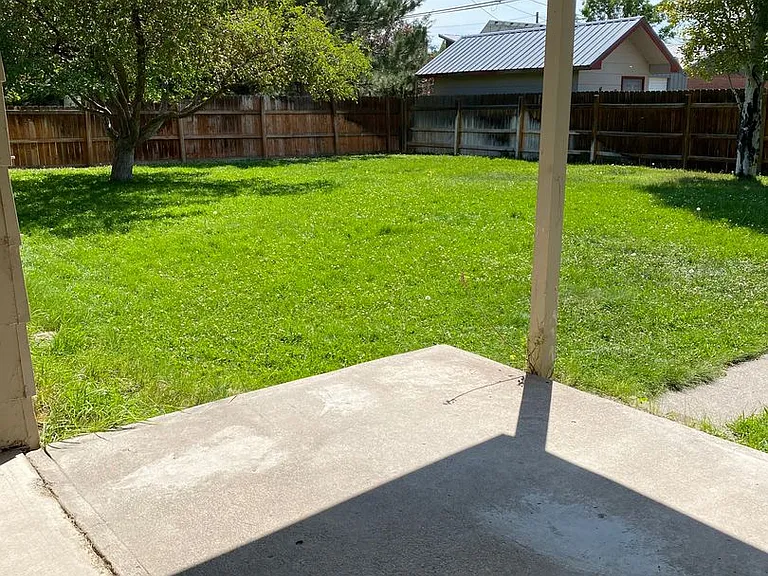 711 Murphy Dr — Photo 8