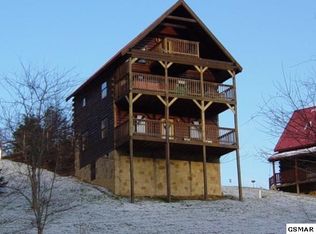 513 Hideaway Ridge Cir, Sevierville, TN 37862