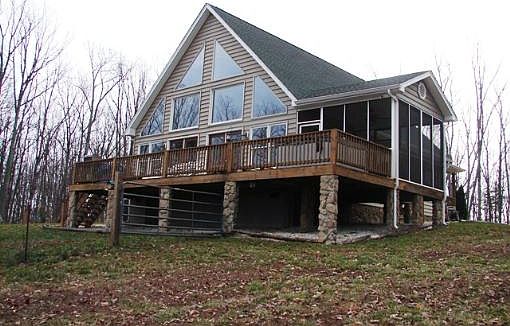 1st image of 2176 Meadow Dr