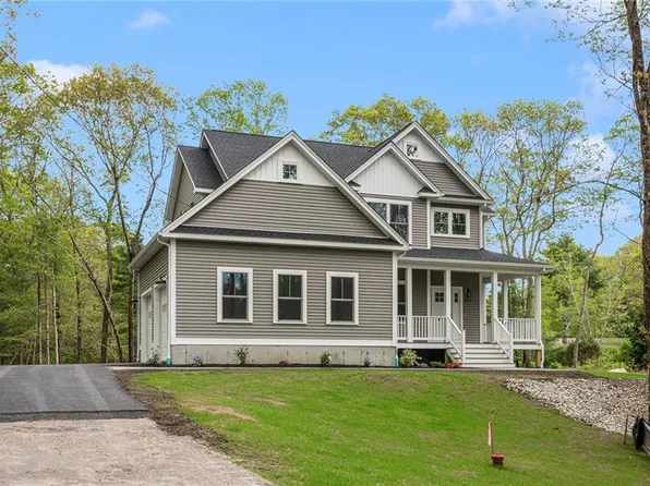 2170 Harkney Hill Rd, Coventry, RI 02816