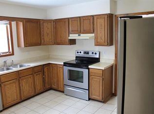 203 Briarcrest Ct, Columbia, MO 65203