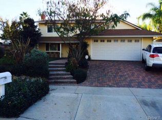 5565 Parkmor Rd, Calabasas, CA 91302