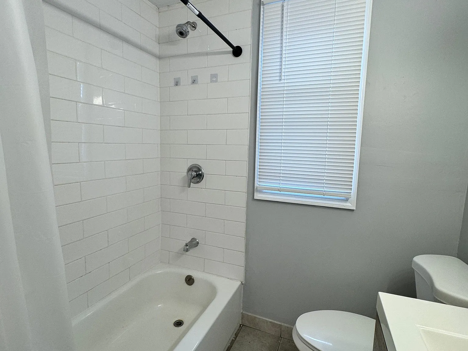 447 Erico Ave — Photo 2