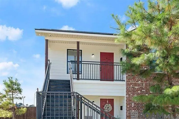 Photo 2 of 8 - 10799 Florida Blvd #14 - Walker, LA Building Photo - 10799 Florida Blvd #14