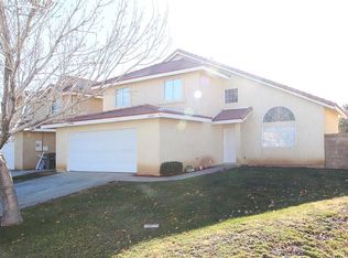 43837 Glenraven Rd, Lancaster, CA 93535