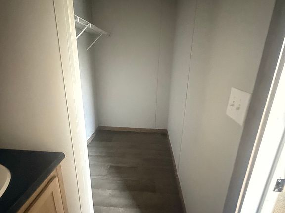 5th image of 1104 S Crocker St