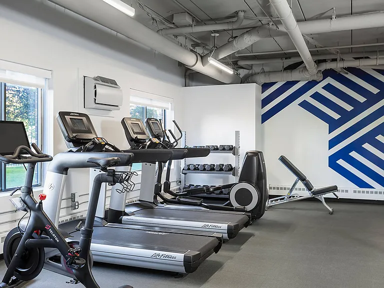 FIT — Photo 9