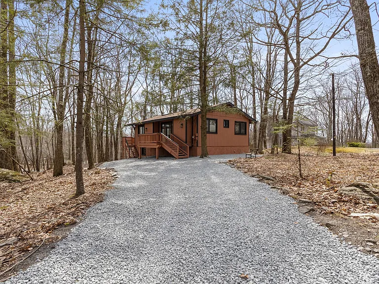530 Maple Ridge Dr — Photo 10