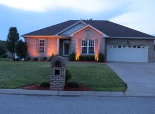 1110 Wedgewood Dr, Gallatin, TN 37066