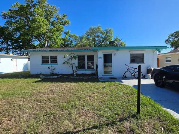 2221 Euclid Cir S, Clearwater, FL 33764