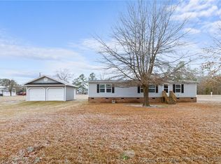 801 S Old Wire Rd, Red Springs, NC 28377